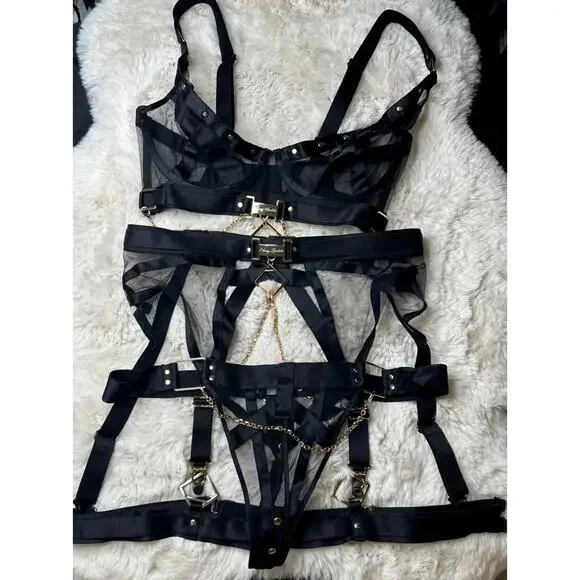 Honey Birdette INDRIA🖤 Black & Gold FULL 3 Piece Set 32H, L Garter, M Thong